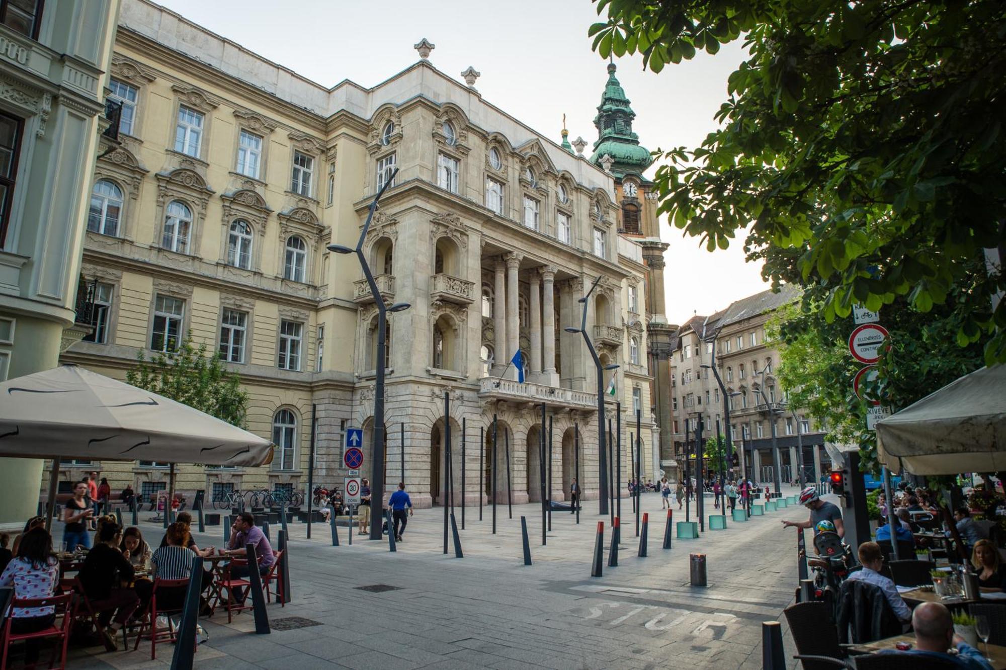 Gold Pearl Apartment 2 Rooms At St Stephen' S Basilica Boedapest Buitenkant foto