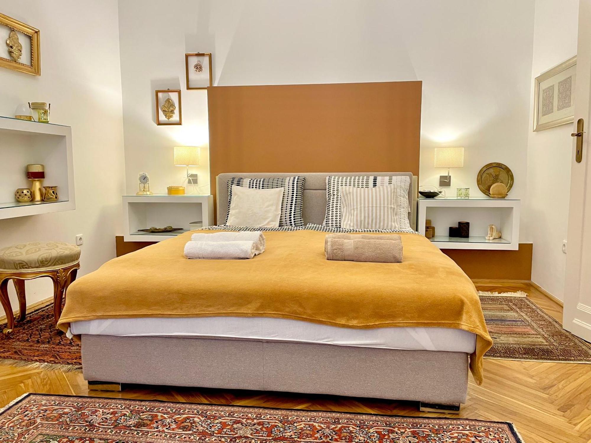 Gold Pearl Apartment 2 Rooms At St Stephen' S Basilica Boedapest Buitenkant foto